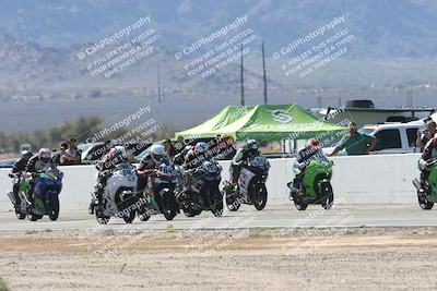 media/Oct-05-2025-CVMA (Sun) [[beeef4f201]]/Race 11-500-400(4)-350 Supersport/